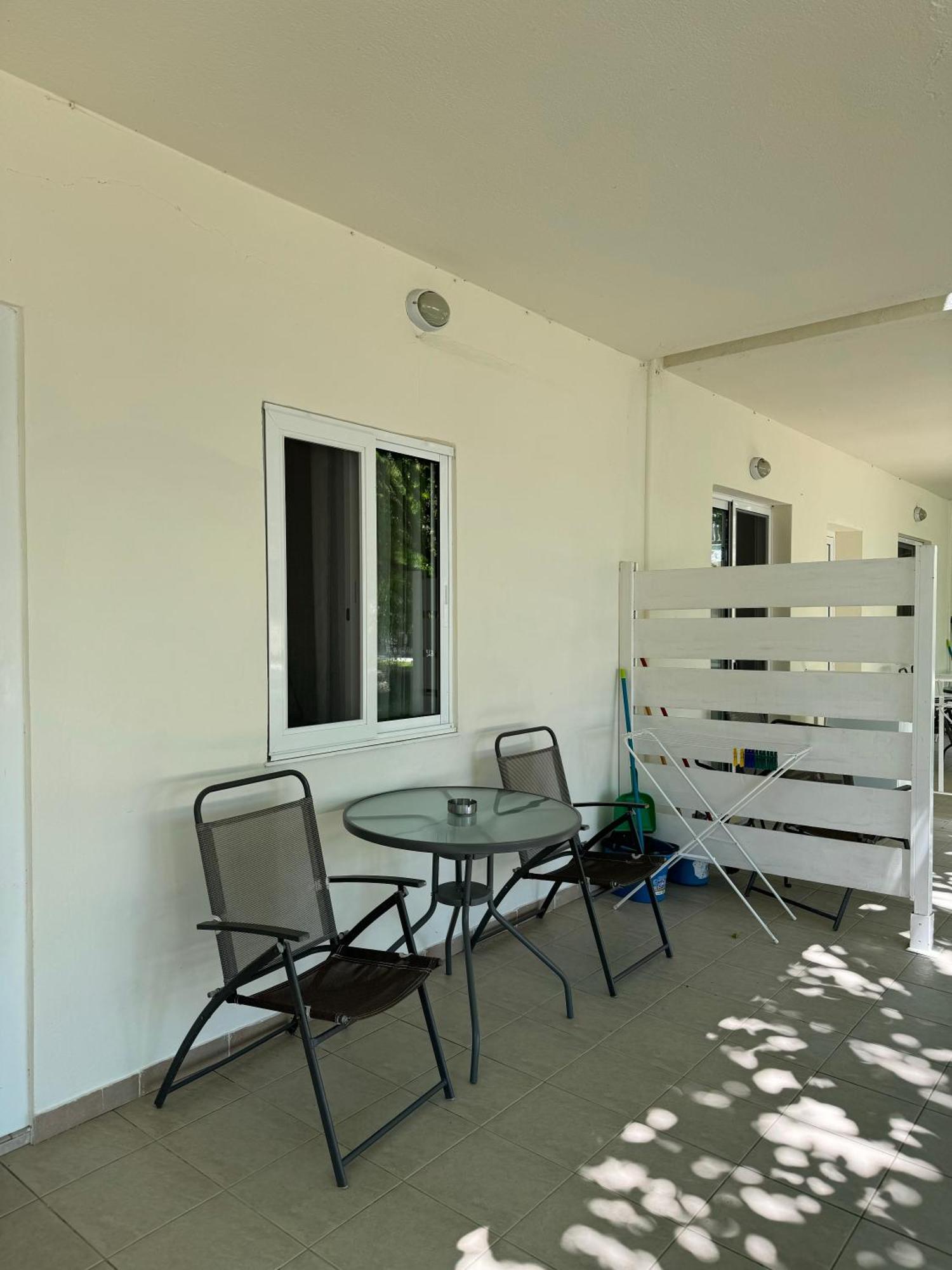 Hotel Dafnes House Fourka Exterior foto